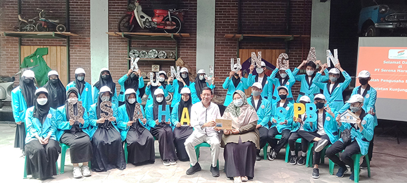 Kunjungan Usaha Sekolah Pengusaha Belia Bekasi